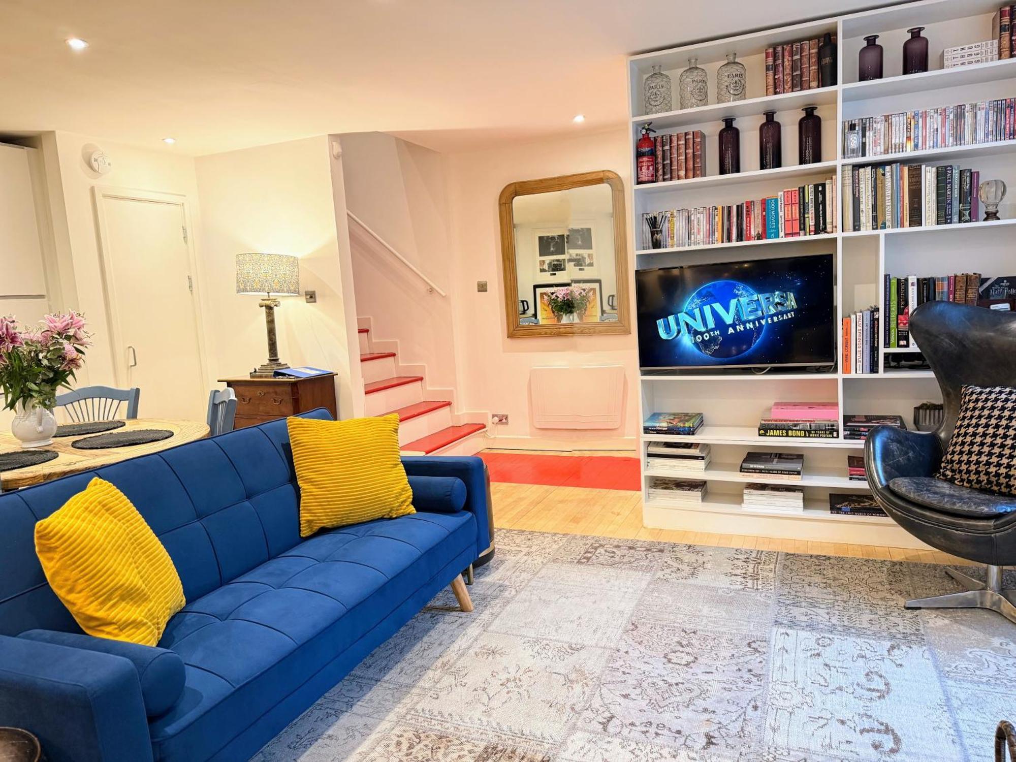 Spacious West End Duplex Apartment, W1 Central Londra Esterno foto